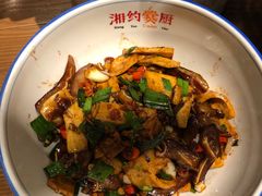 -湘约爨厨(太白立交店)