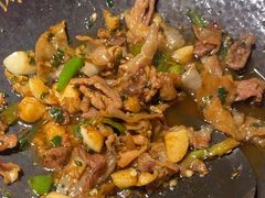 -费大厨辣椒炒肉(高铁吾悦广场店)