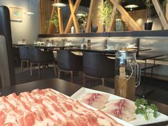 -鲜入唯煮·港式海鲜牛肉火锅(金宝街店)