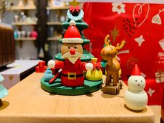 -猫的天空之城概念书店(杭州南宋御街店)