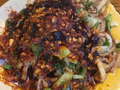 -拈签一笑黄牛肉辣卤串串