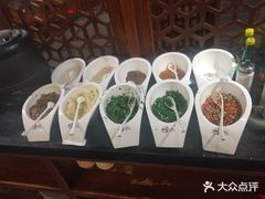 -锅首鲜品火锅(鸳鸯店)