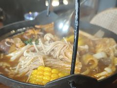 韩式泡菜牛肉锅-像素研食The pixlab (皮市街店)