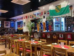 大堂-申德勒加油站餐厅(三里屯北小街店)
