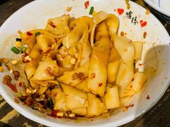葱油拌粉-盟重烧烤(东瓜山创始店)