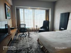 -上海虹桥西郊假日酒店