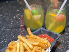 -K+全国连锁KTV(绿地缤纷天地店)