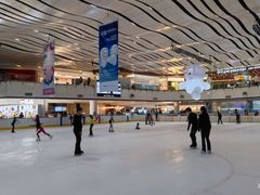-冰纷万象滑冰场(沈阳万象城店)