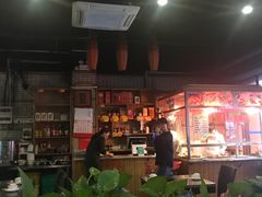 -姐妹临高乳猪店(海垦路店)