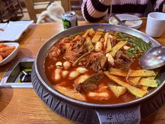 -喇喇排骨火锅·传统韩式脊骨汤(望京西园总店)