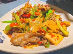 -肖四女乐山跷脚牛肉(江北星街坊店)