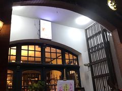 -良友书坊(安徽路店)