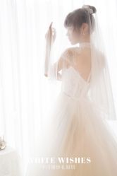 点击看大图 -予白婚纱礼服馆