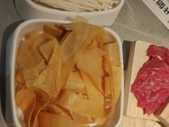 -宴全牛粤来越牛潮汕鲜牛肉火锅(海州万达广场店)
