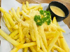 -Naughty Nuri’s Phuket