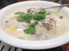 鲜鱼汤-泸沽肴(泸沽湖大洛水村农村信用社旁店)