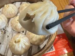 -馋三尺蟹粉小笼(人民广场店)