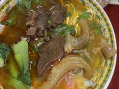 -金杨拉面王小吃面馆·牛三宝面·红烧牛肉粉