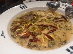 -渔语鱼新川菜Bistro(万象天地店)