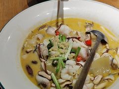 -蜜桃餐厅·伴山(湖滨商业街店)