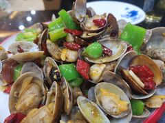 辣炒蚬子-瑞杰烧烤店·24小时营业(山东路店)
