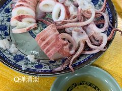 清蒸整鱿鱼-福州人铭小吃