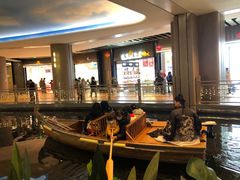 -吾悦广场(南京鼓楼店)
