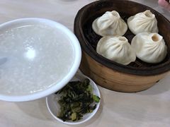 粥+小笼-老西白点心店