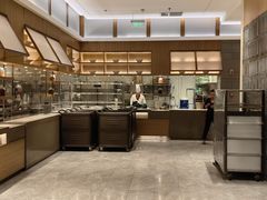 -泓历皇朝酒店(东亭店)