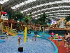 -沈阳龙润夏宫温泉水乐园