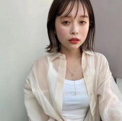 -AYO SALON