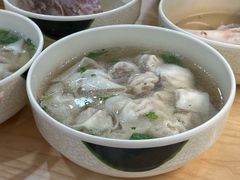 小馄饨-周震馄饨