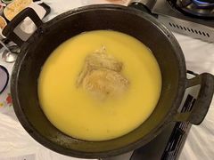 -鲜入围煮花胶鸡海鲜火锅