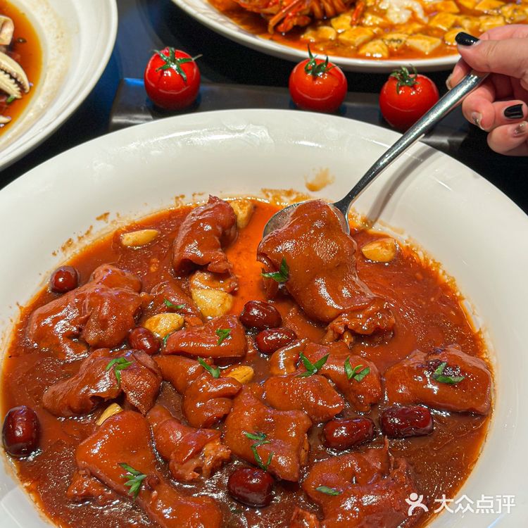 在省博这家湖北菜！吃到了越王勾践剑