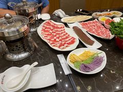 -世贸万锦大酒店·烹大师火锅达人