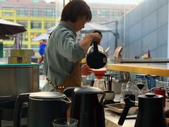 -UNI UNI(环亚凯瑟琳店)