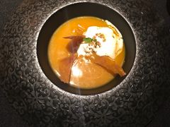 香滑姜味南瓜汤配火腿脆片-AZUL by FUEL蓝色·法式酒馆(琶醍店)