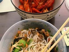-螺丰汇柳州螺蛳粉(苹果园地铁站F口店)