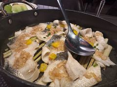 -海派悦庭·海胆烧麦·新融合菜(凯德广场店)