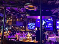 -胡桃里音乐酒馆(白云五号T5 MALL店)