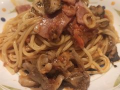 -萨莉亚意式餐厅(杭州滨江天街店)