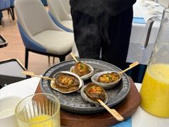 -品海楼·大连海胆锅贴馆(东港店)