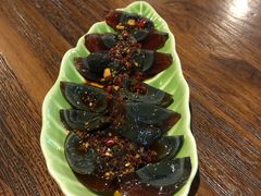 剁椒皮蛋-靓蛙馆