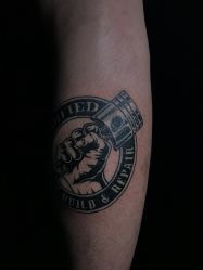 -木子·纹身店TATTOO穿孔·洗纹身