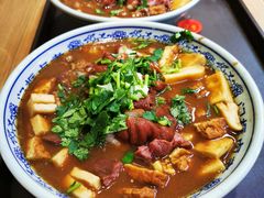 卤煮火烧-门框胡同百年卤煮(新街口店)