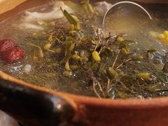 石橄榄炖鸡-洪大厨鸡煲(福田店)