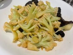 -济南蓝海御华大饭店·蓝钻国际美食自助百汇(山东书城店)