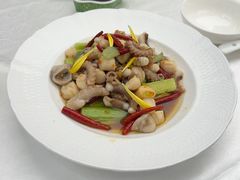 -品海楼·大连海胆锅贴馆(东港店)