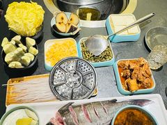 -蘸小院铁锅炖·蘸酱菜·东北菜(怀远门店)