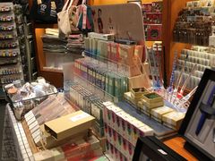 -西西弗书店&矢量咖啡(凯德晶萃广场店)